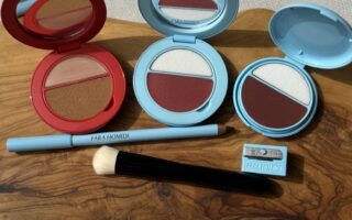 Fara homidi beauty, fara homidi essentiel face compact imaan, fara homidi essential lip compact nude 1, far homidi lip refill nude 2, fara homidi buffer brush, farah homidi lip pencil bruni