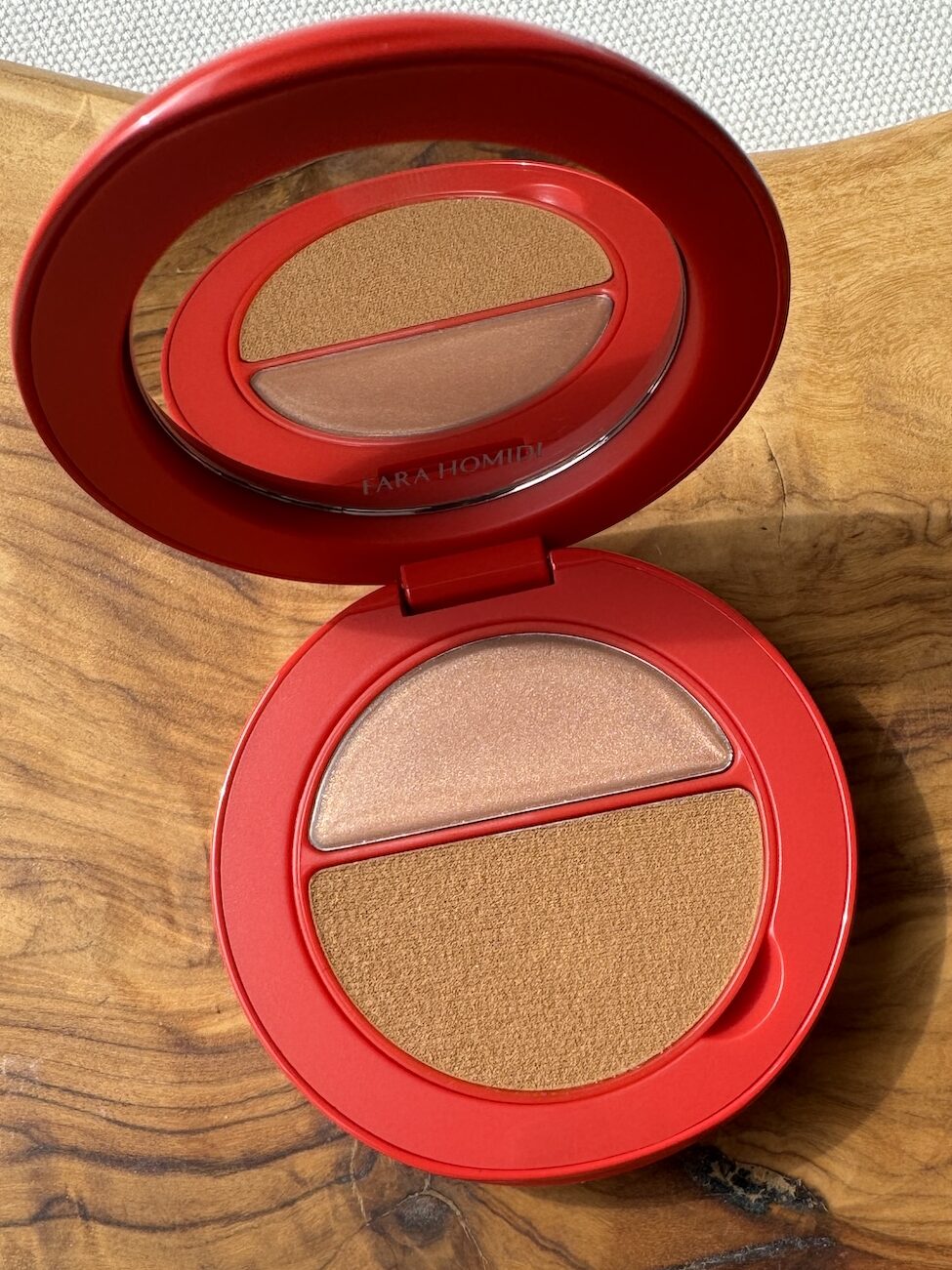 fara homidi essential face compact imaan, fara homidi smooth veil soft matte, fara homidi foundation
fara homidi concealer