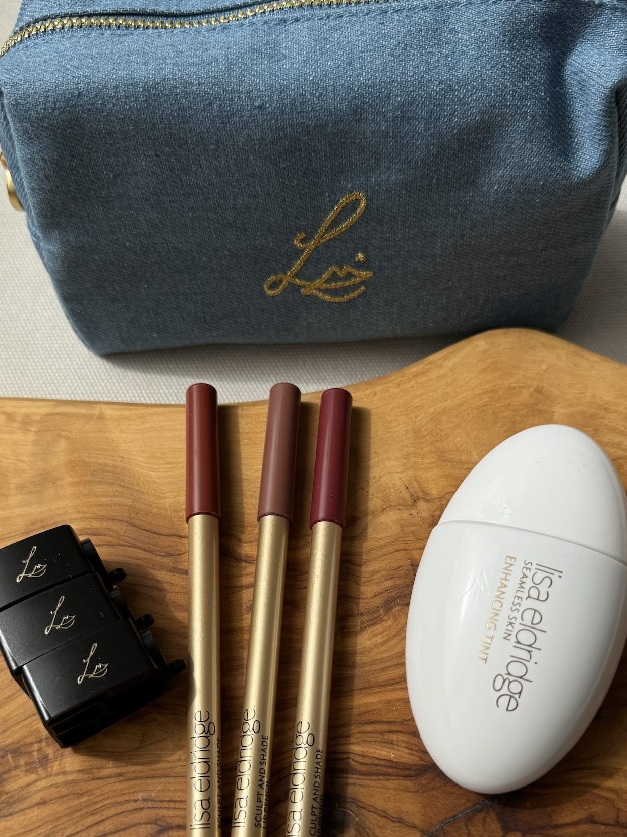 Lisa Eldridge Skin Enhancing Tint + sculpt and shade
Lip Pencils
chambray denim pouch
