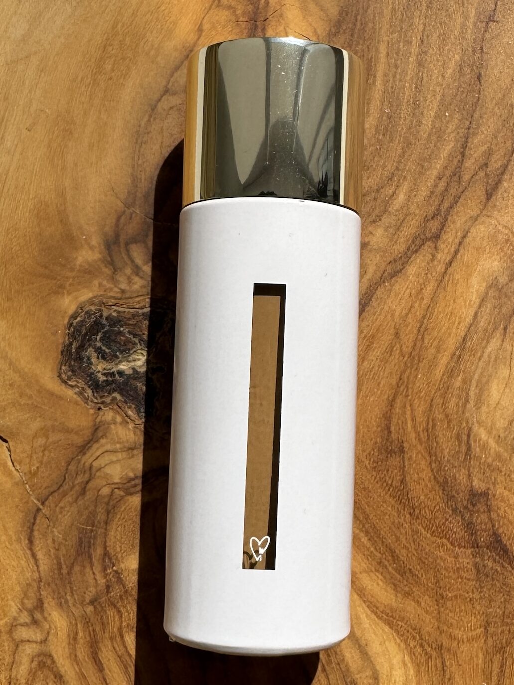 westman atelier vital skincare concealer t1 
westman atelier vital skincare concealer t2